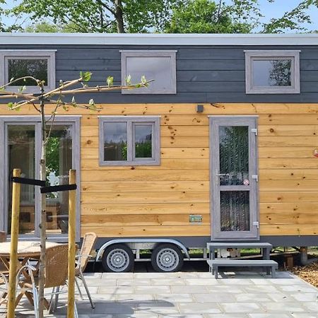 Vakantiepark 'T Urkerbos -Tiny House מראה חיצוני תמונה